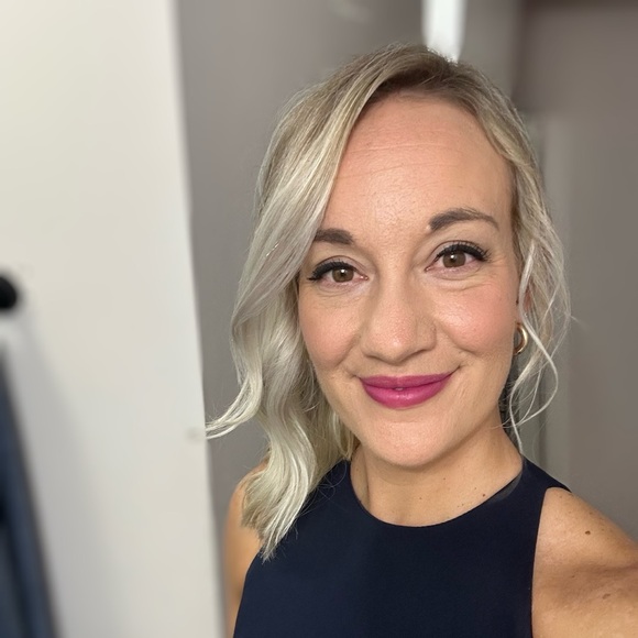 Meet your Posher, Graceann - Picture 1 of 1